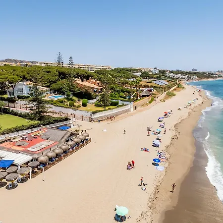 Calmamar Cabopino Beachfront In Marbella