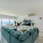 Villa Calmamar Cabopino Beachfront In *