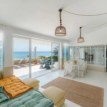 Calmamar Cabopino Beachfront In