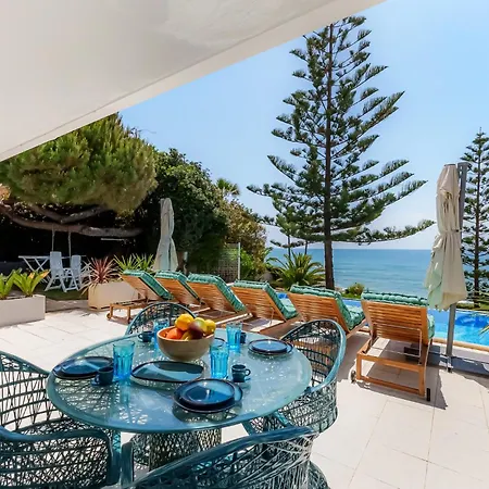 Calmamar Cabopino Beachfront In Villa *