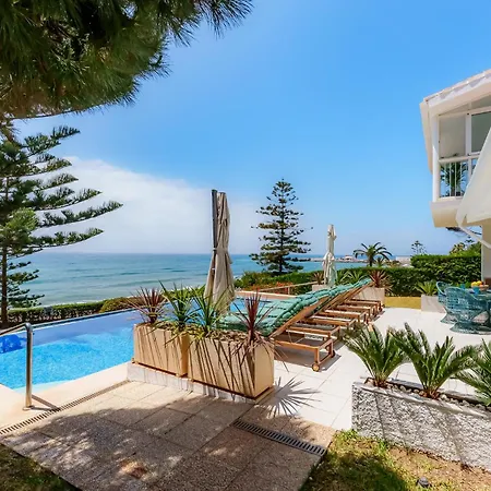 Βίλα Calmamar Cabopino Beachfront In *