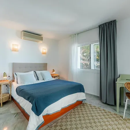 Calmamar Cabopino Beachfront In Вилла