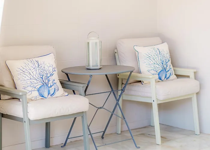 Calmamar Cabopino Beachfront In