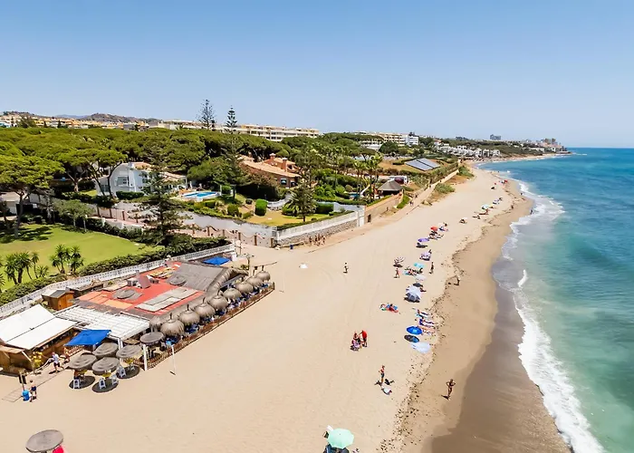 Calmamar Cabopino Beachfront In 마르베야