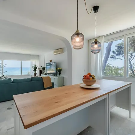 Calmamar Cabopino Beachfront In Villa Marbella