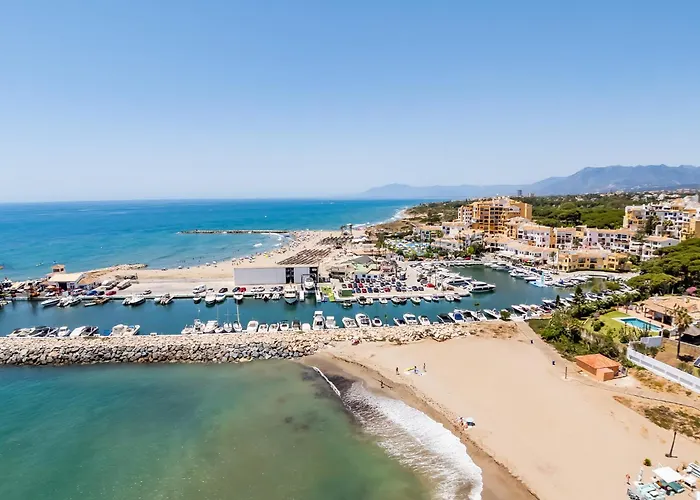 Calmamar Cabopino Beachfront In